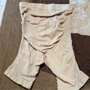 SKIMS Women's Cream maternity Shapewear